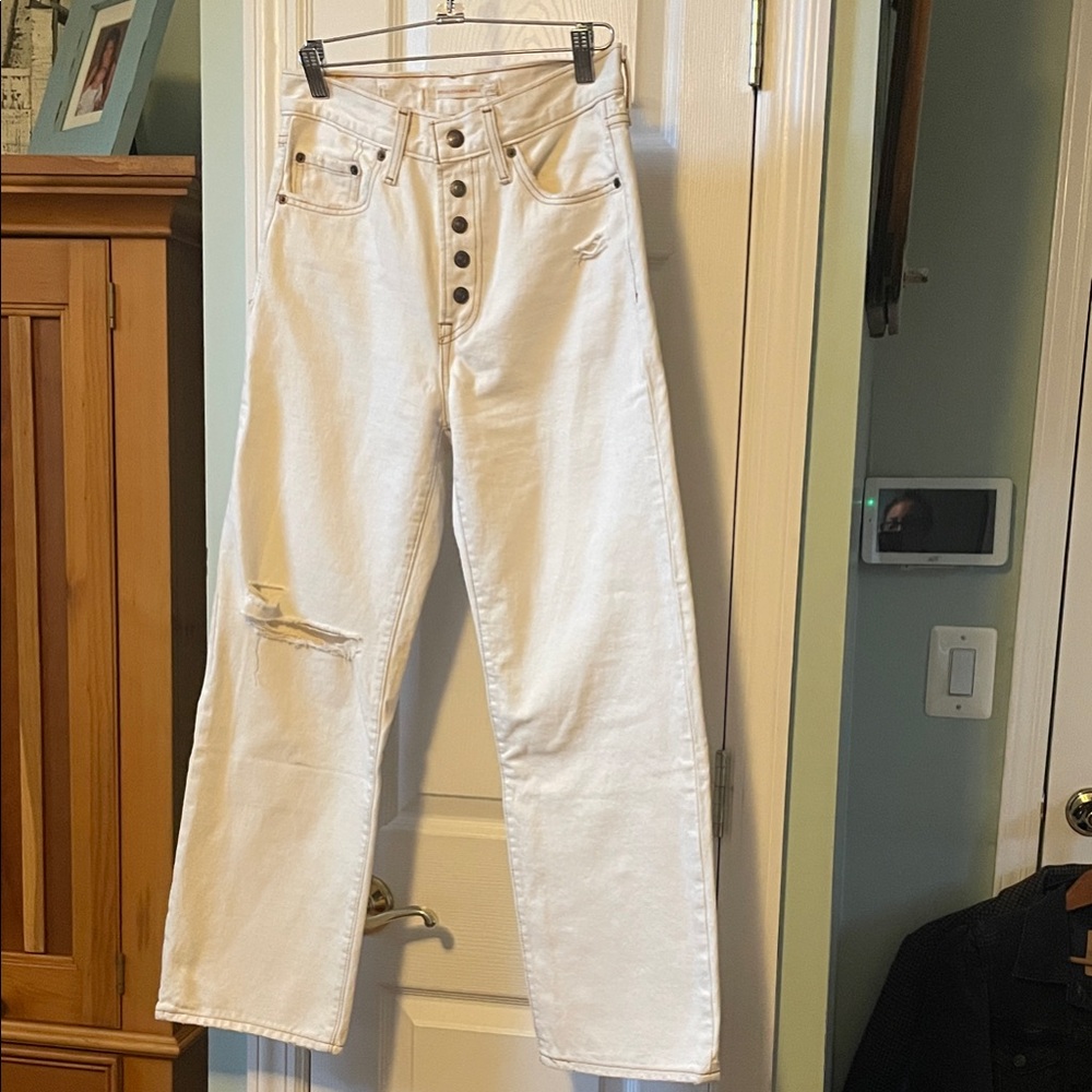 Levi’s Ribcage Straight Ankle with Unique Snap-Fly Jeans